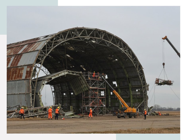 Демонтаж ангаров в Севастополе